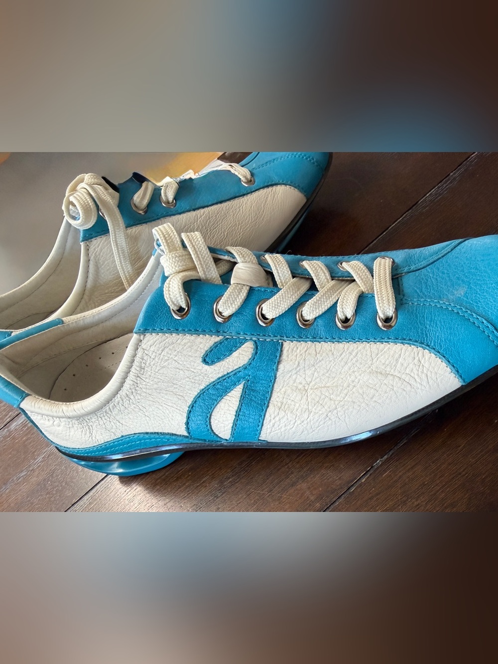 Women’s Cream and Turquoise Lace-Up Casual Sneakers